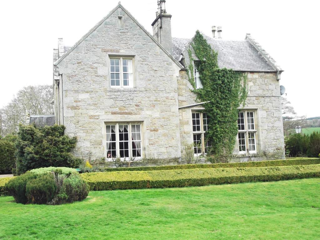Hundalee House